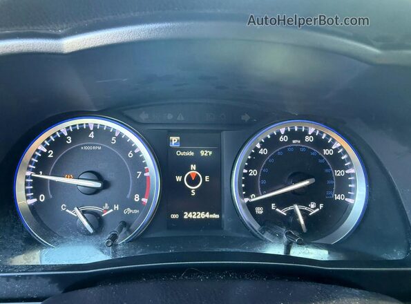5TDJZRFH6HS474409 2017 TOYOTA HIGHLANDER White Widok tylnych siedzeń