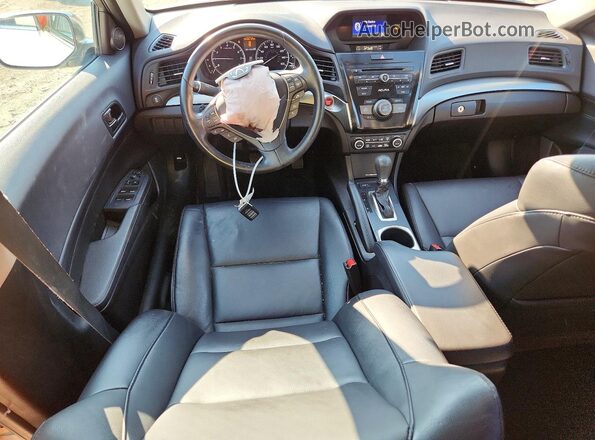 19UDE2F31HA000760 2017 ACURA ILX White Vista del salpicadero