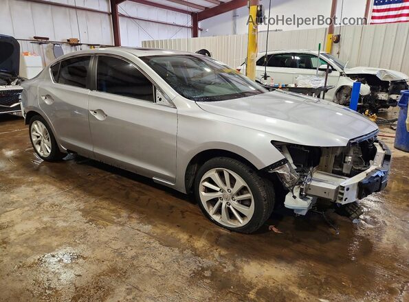 19UDE2F36JA004342 2018 ACURA ILX Silver Delantero derecho