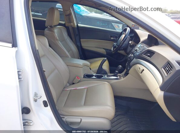 19UDE2F43JA000693 2018 ACURA ILX White Սալոնի դիմացի տեսք