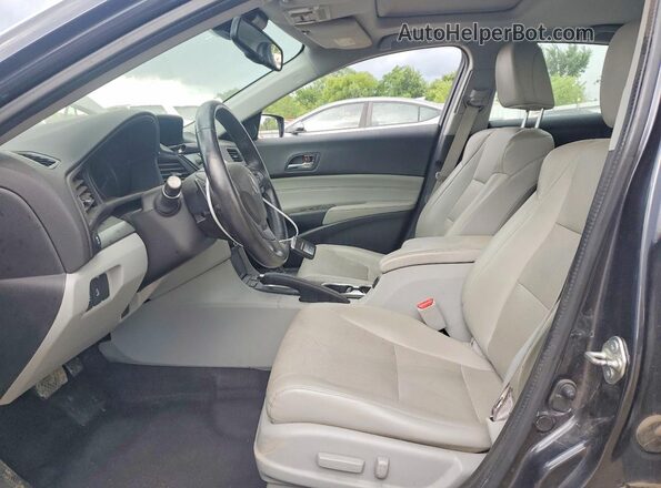 19UDE2F72GA013082 2016 ACURA ILX Gray Front interior view
