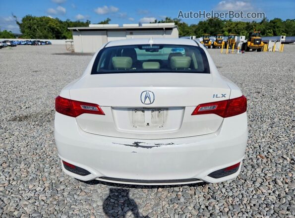19UDE2F72HA004884 2017 ACURA ILX White Rear view