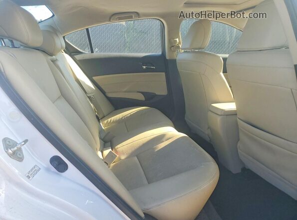 19UDE2F73GA008294 2016 ACURA ILX White Հետևի նստատեղերի տեսք