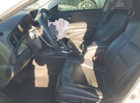19UDE2F78HA004274 2017 ACURA ILX Белый Вид салона спереди
