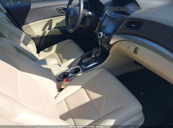 19UDE2F7XGA012584 2016 ACURA ILX White Вид салону спереду