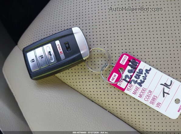 19UDE2F7XGA012584 2016 ACURA ILX White Вид панелі приладів