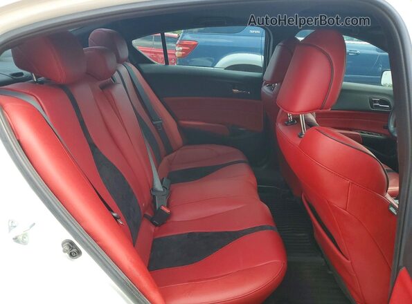 19UDE2F83NA006633 2022 ACURA ILX Белый Вид задних сидений