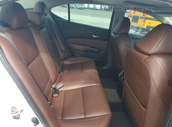 19UUB1F33GA010787 2016 ACURA TLX White Вид задніх сидінь
