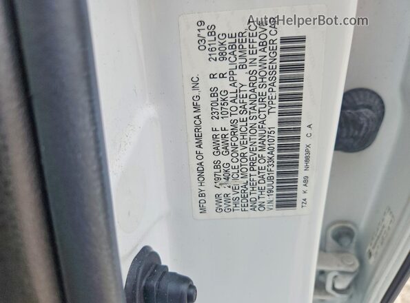 19UUB1F33KA010751 2019 ACURA TLX White ძრავის განყოფილების ხედი