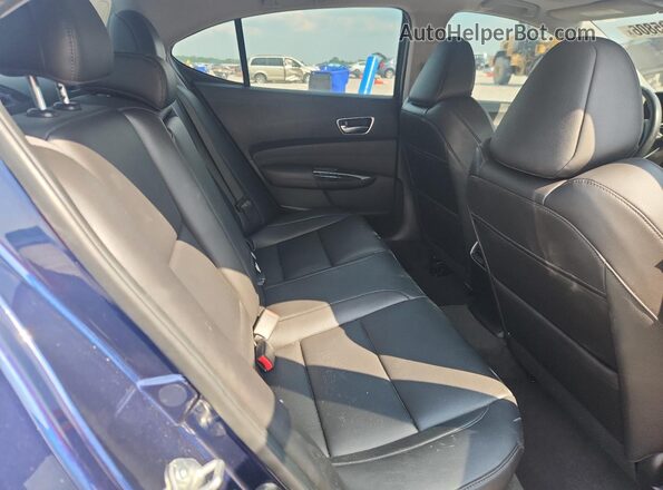 19UUB1F38JA005561 2018 ACURA TLX Blue Vista de los asientos traseros