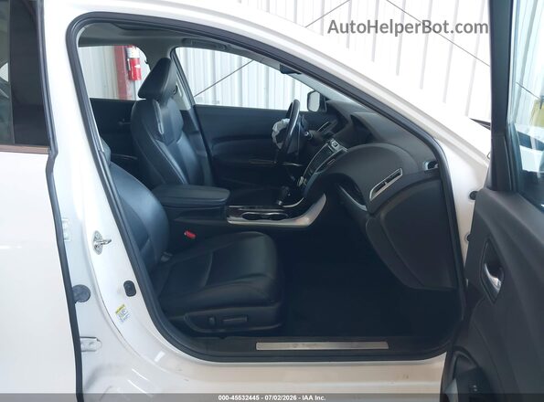 19UUB1F3XGA005330 2016 ACURA TLX White Front interior view