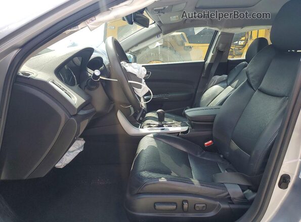 19UUB1F54LA014861 2020 ACURA TLX Silver Widok wnętrza z przodu