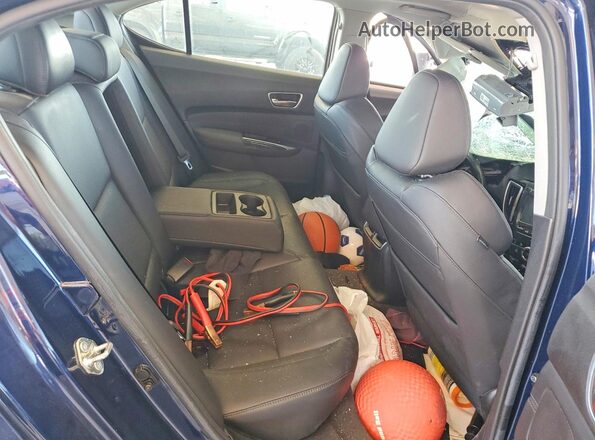 19UUB1F55JA011013 2018 ACURA TLX Blue Widok tylnych siedzeń
