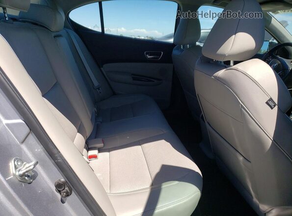 19UUB1F59JA007451 2018 ACURA TLX Gray Rear seats view