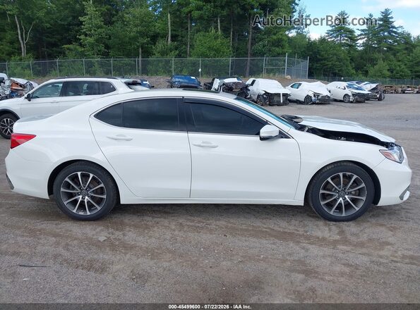 19UUB3F3XJA004178 2018 ACURA TLX White Вид задньої частини салону