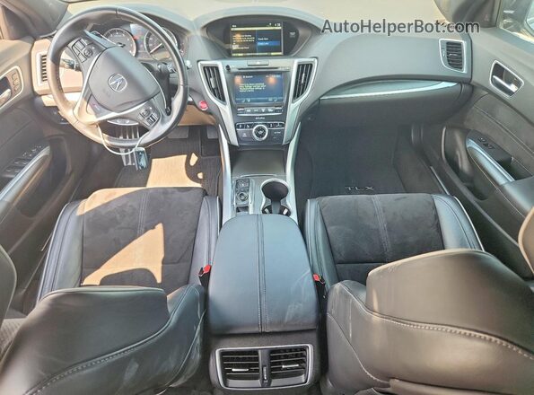 19UUB3F60KA005934 2019 ACURA TLX Серый Вид панели приборов