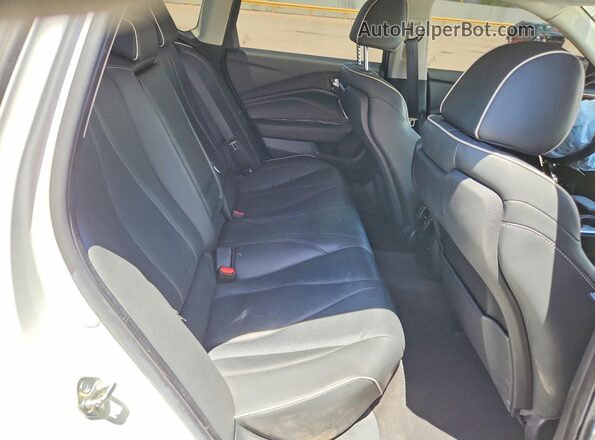 19UUB5F63MA000631 2021 ACURA TLX White Widok tylnych siedzeń