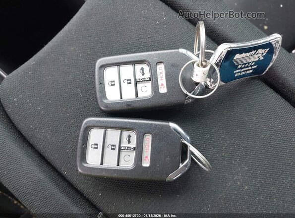 19XFC1F33LE011918 2020 HONDA CIVIC Red Vista del salpicadero
