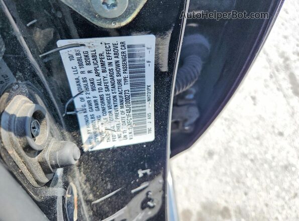 19XFC1F48JE000273 2018 HONDA CIVIC Black Vista del compartimento del motor