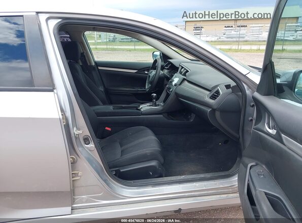 19XFC2E56HE028017 2017 HONDA CIVIC Серебряный Вид салона спереди