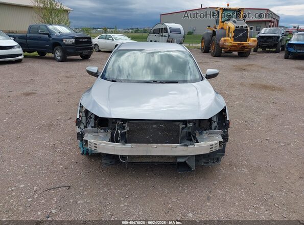 19XFC2E56HE028017 2017 HONDA CIVIC Серебряный Вид щитка приборов