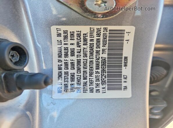19XFC2F59HE066047 2017 HONDA CIVIC Silver Engine compartment view
