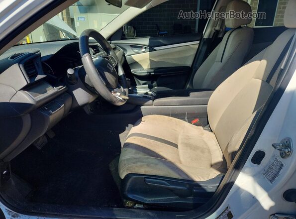 19XFC2F5XGE247320 2016 HONDA CIVIC White Front interior view