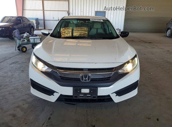 19XFC2F5XJE209478 2018 HONDA CIVIC Белый Вид спереди