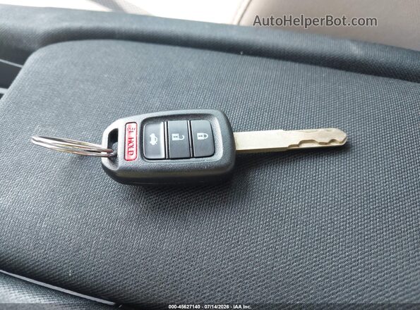 19XFC2F62KE024819 2019 HONDA CIVIC Белый Вид панели приборов