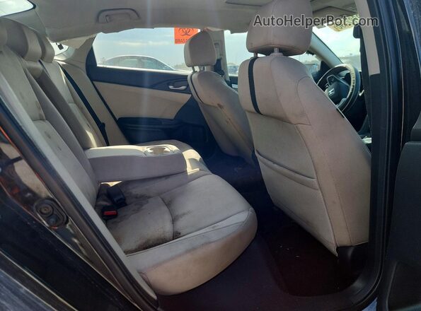 19XFC2F70GE023507 2016 HONDA CIVIC Black Вид задніх сидінь