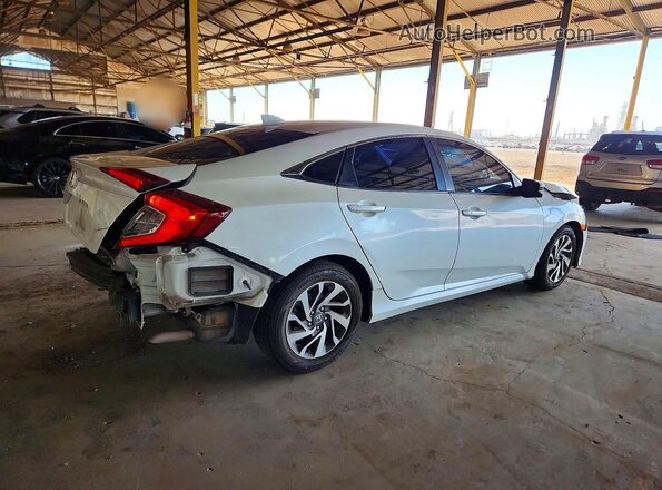 19XFC2F70JE206686 2018 HONDA CIVIC Белый Задняя правая четверть
