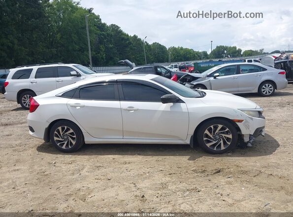 19XFC2F71HE213365 2017 HONDA CIVIC White Rear interior view