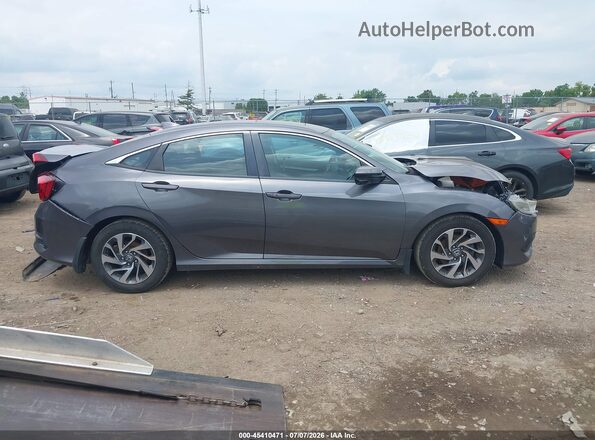 19XFC2F73HE055241 2017 HONDA CIVIC Gray Սալոնի հետևի տեսք