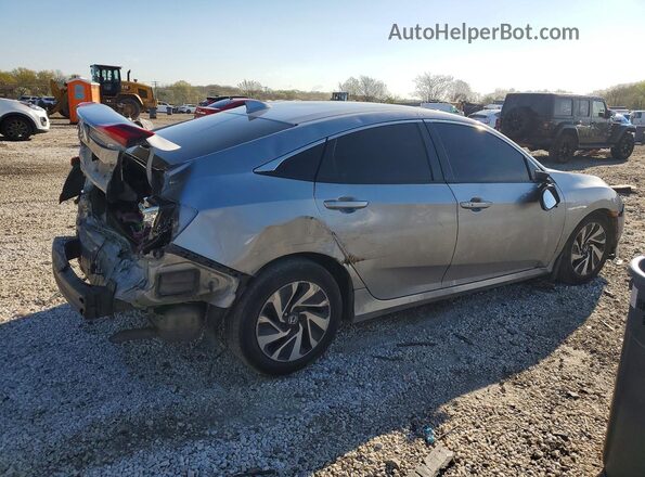 19XFC2F73JE011374 2018 HONDA CIVIC Silver Trasero derecho