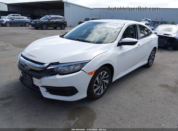 19XFC2F75JE043985 2018 HONDA CIVIC White Передня ліва чверть
