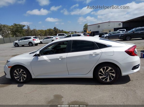 19XFC2F75JE043985 2018 HONDA CIVIC White Панорамний вид салону 360°