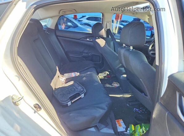 19XFC2F77GE249270 2016 HONDA CIVIC White Rear seats view
