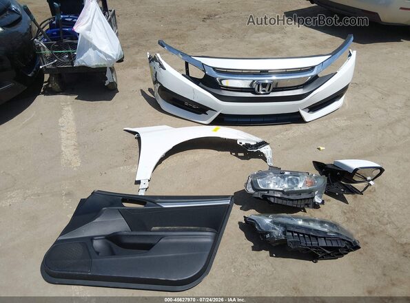 19XFC2F77JE206703 2018 HONDA CIVIC White Вид панелі приладів