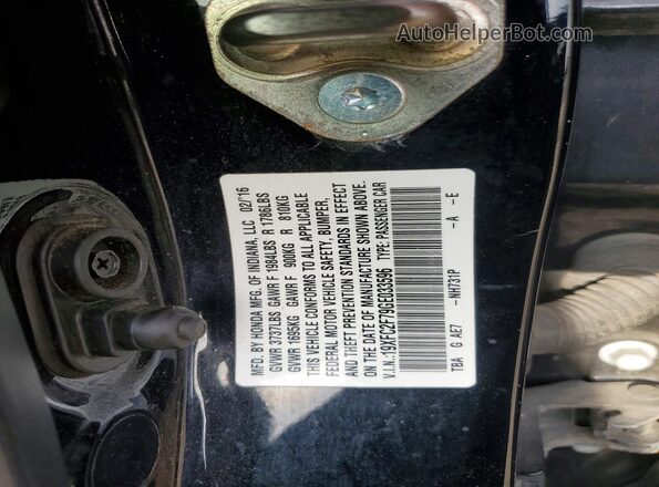 19XFC2F79GE033596 2016 HONDA CIVIC Black Engine compartment view