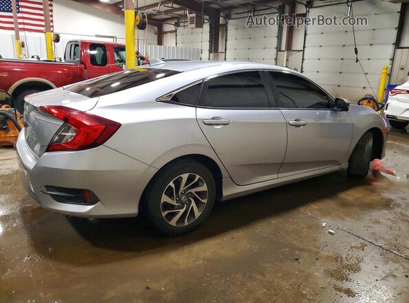 19XFC2F79HE205370 2017 HONDA CIVIC Silver უკანა მარჯვენა