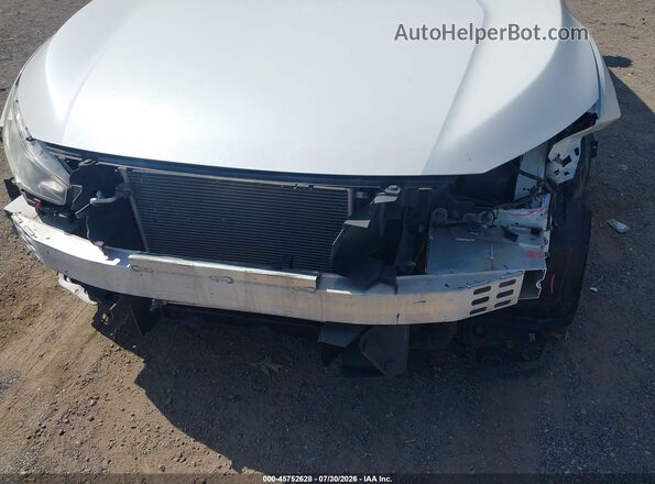 19XFC2F79JE203382 2018 HONDA CIVIC White 