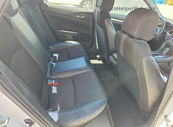 19XFC2F86ME004013 2021 HONDA CIVIC White Rear seats view