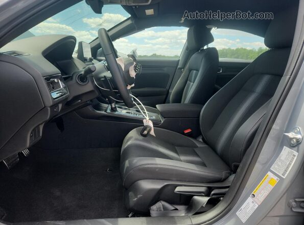 19XFL2H82TE020057 2026 HONDA CIVIC Blue Vista interior delantera