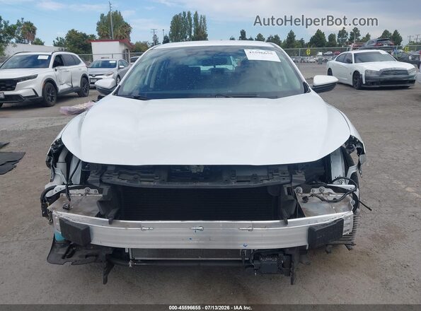 19XZE4F50NE009444 2022 HONDA INSIGHT White Вид задньої частини салону
