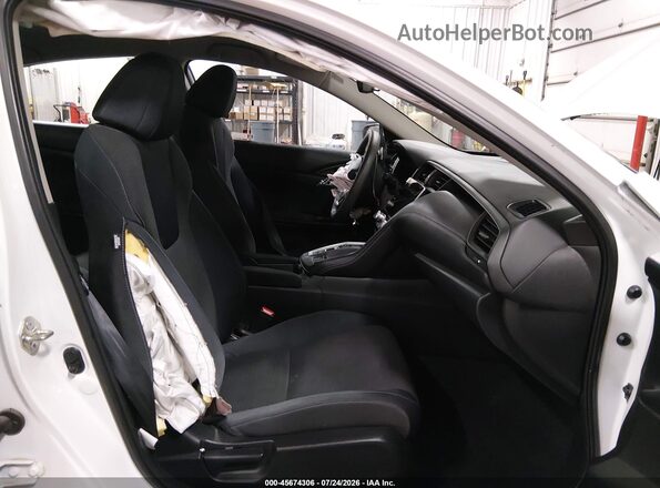 19XZE4F55ME003962 2021 HONDA INSIGHT Белый Вид салона спереди