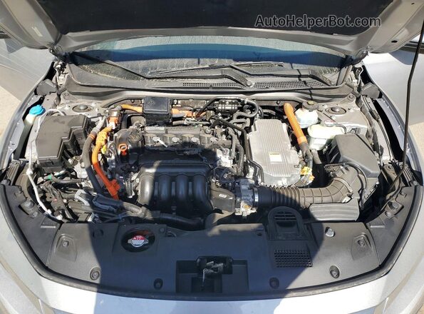 19XZE4F56LE006013 2020 HONDA INSIGHT Silver Widok wnętrza z tyłu