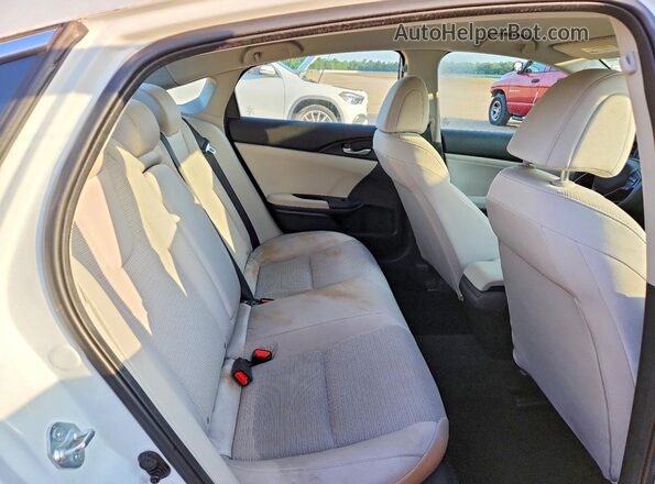 19XZE4F59ME007061 2021 HONDA INSIGHT White უკანა სავარძლების ხედი