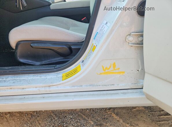 19XZE4F59ME007061 2021 HONDA INSIGHT White ძრავის განყოფილების ხედი