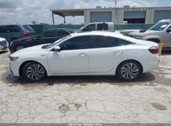 19XZE4F92LE008070 2020 HONDA INSIGHT White 360 interior view