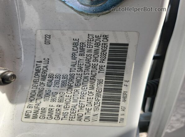 19XZE4F98NE017665 2022 HONDA INSIGHT White Vista del compartimento del motor